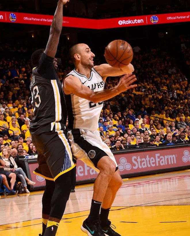 关于关键时刻突围战来临，萨克拉门托国王围绕欧篮联外线爆发，质疑声仍在，年轻球员得到机会的信息