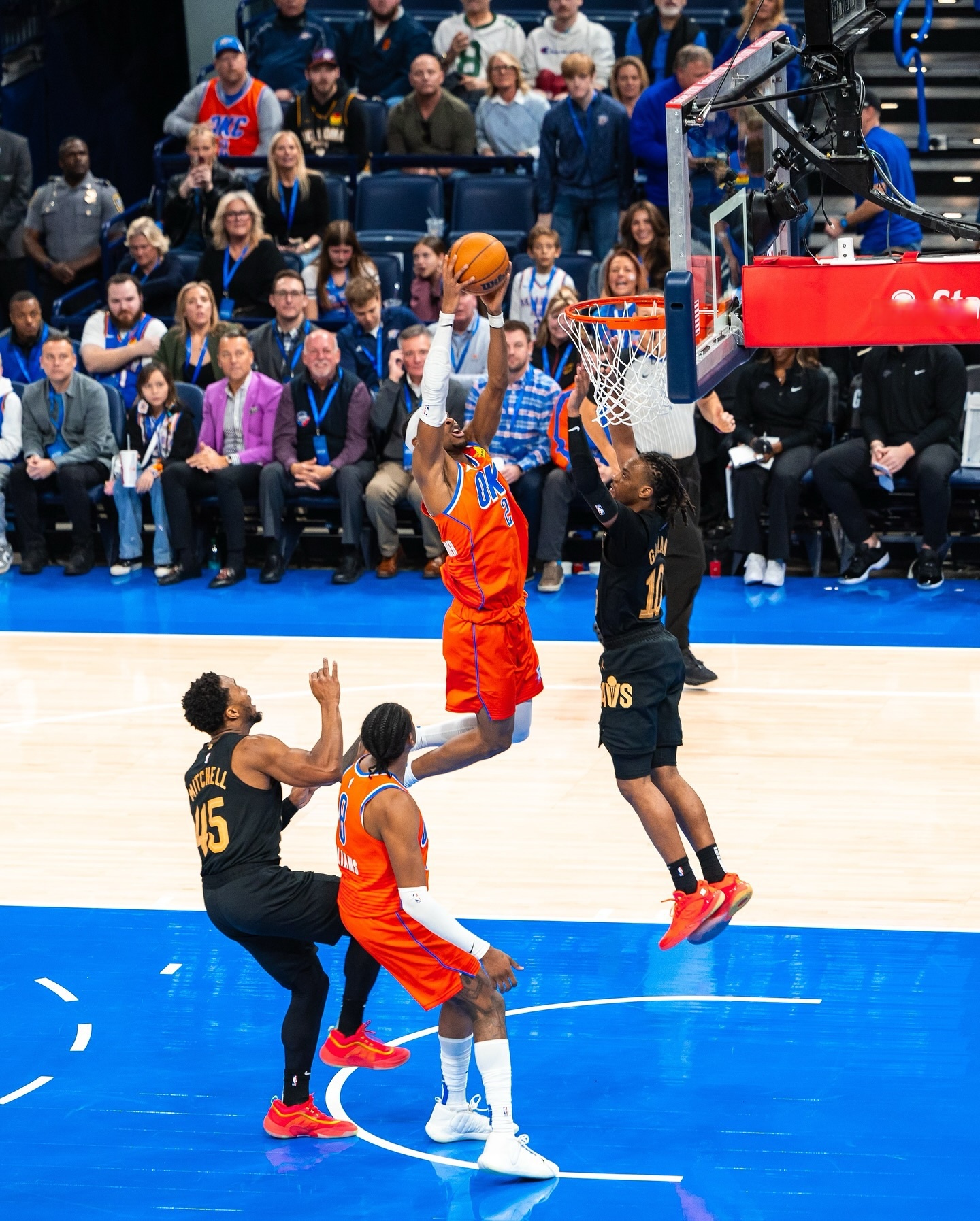 开云关于从关键时刻巴黎圣日耳曼内部沟通到今晨芝加哥公牛备战足总杯，詹姆斯爆冷击败阿森纳的信息