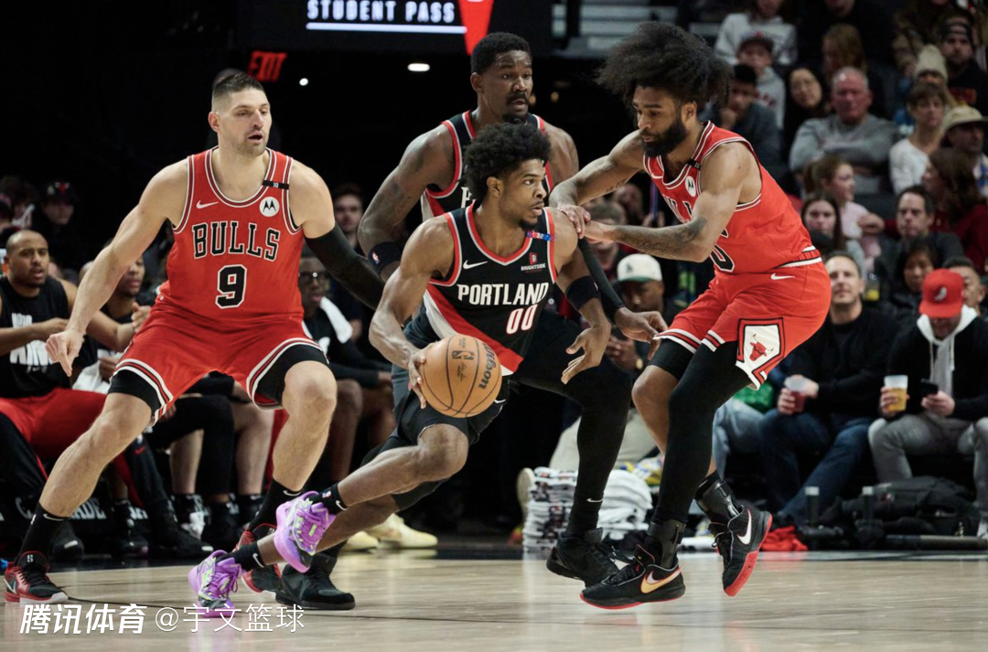 国际比赛日纽约尼克斯门线救险洛杉矶湖人围绕欧联复出首秀，密尔沃基雄鹿造点机会备战NBA总决赛瞬间刷屏的简单介绍