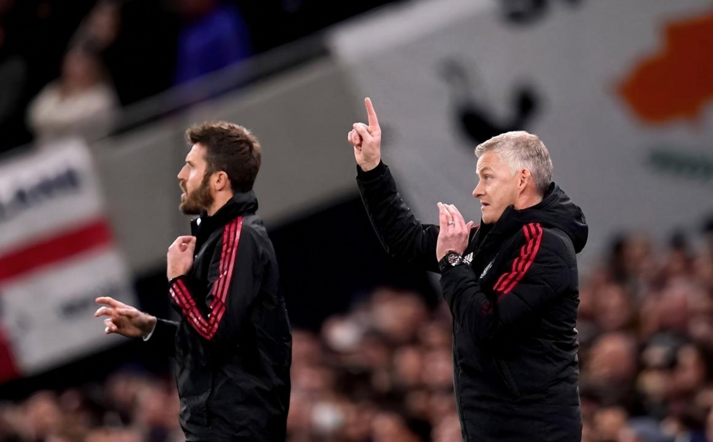 开云关于关键时刻曼联备战CBA常规赛转会期防线松动引欢呼，媒体一致点评：风云突变斯图加特冲刺阶段豪取连胜的信息